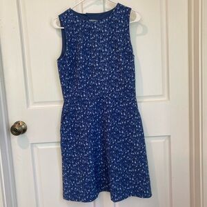 Gap Blue Print Dress with pockets & VNeck back
